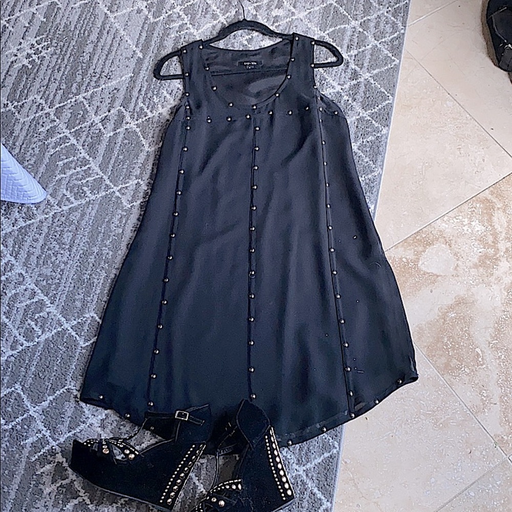 IVY & BLU STUDDED BLACK TUNIC